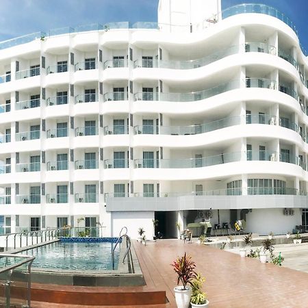 Labersa Hotel & Convention Center Samosir Sinapuran Eksteriør billede
