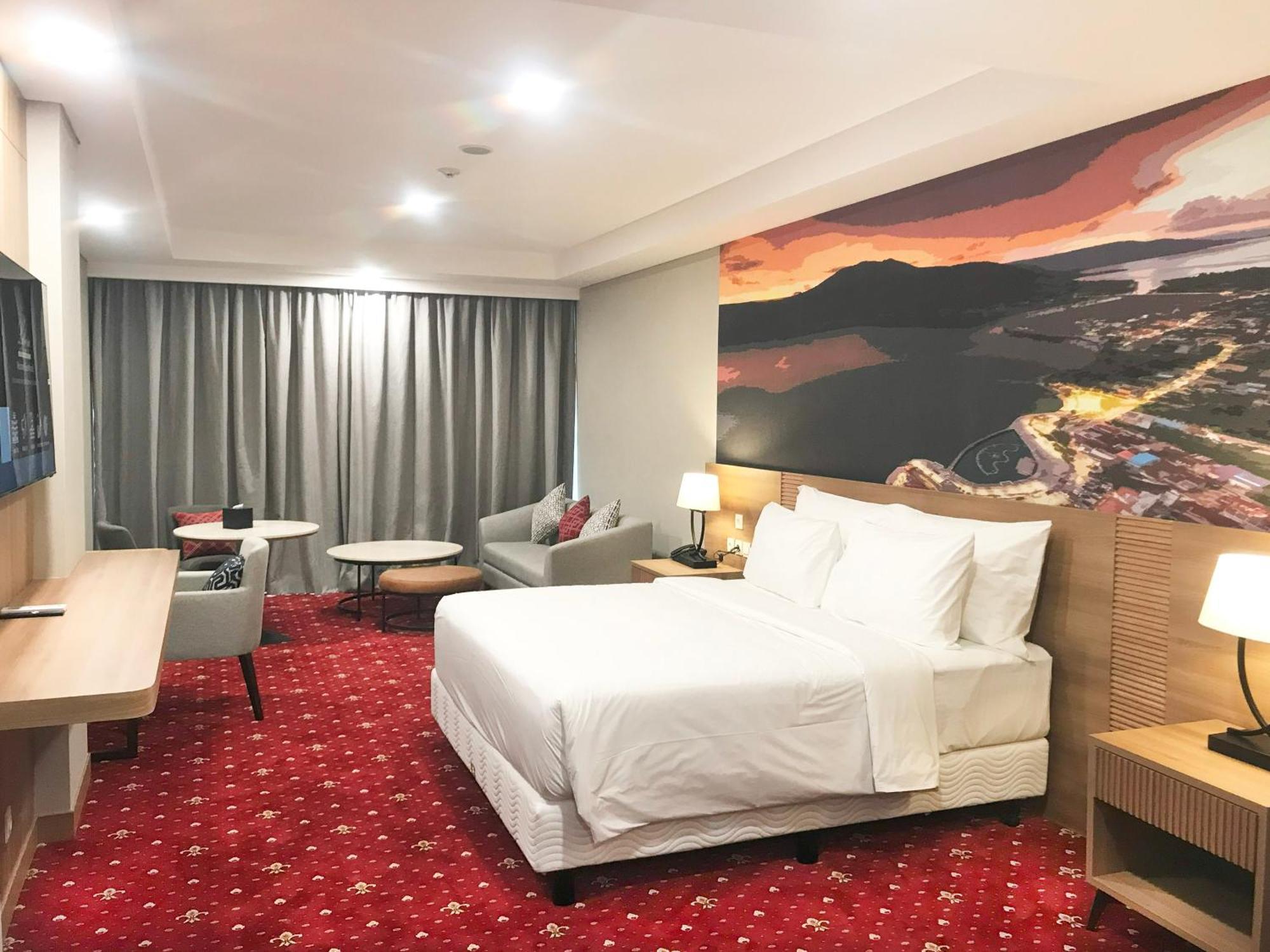 Labersa Hotel & Convention Center Samosir Sinapuran Eksteriør billede