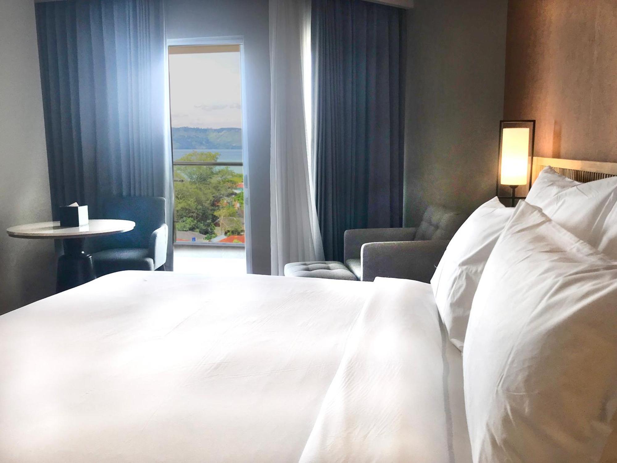 Labersa Hotel & Convention Center Samosir Sinapuran Eksteriør billede