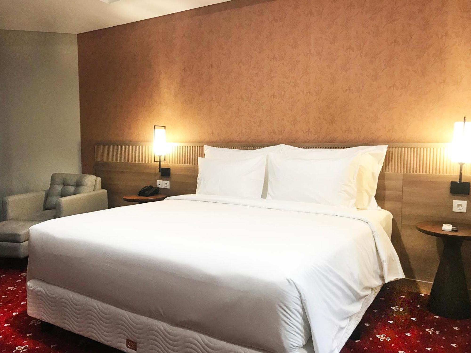 Labersa Hotel & Convention Center Samosir Sinapuran Eksteriør billede